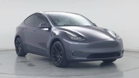 TESLA MODEL Y 2021 5YJYGDEE5MF122757 image